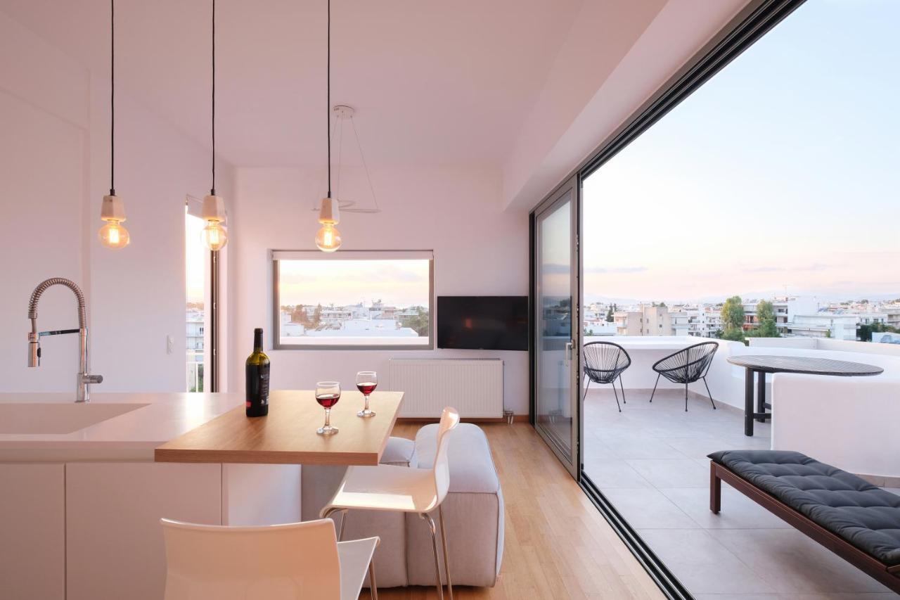 Amazing Suite At Glyfada With Sea View & Jacuzzi 아테네 외부 사진